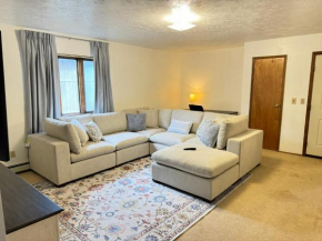 Newly Furnished Fairbanks Apt